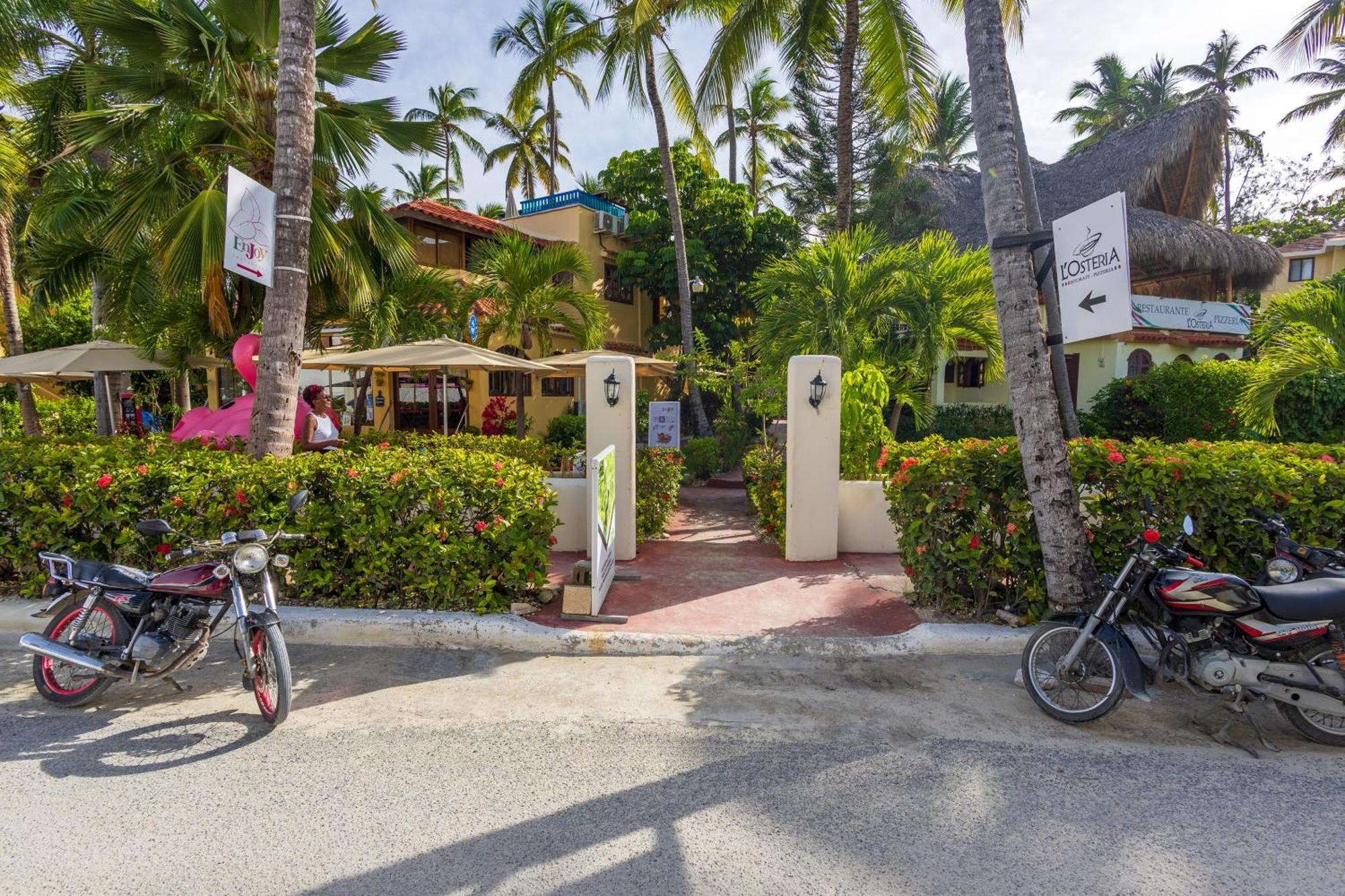 Prime Ocean View Punta Cana Apartments - 3-Bedroom Getaway With Private Terrace On Bavaro Beach Exterior foto